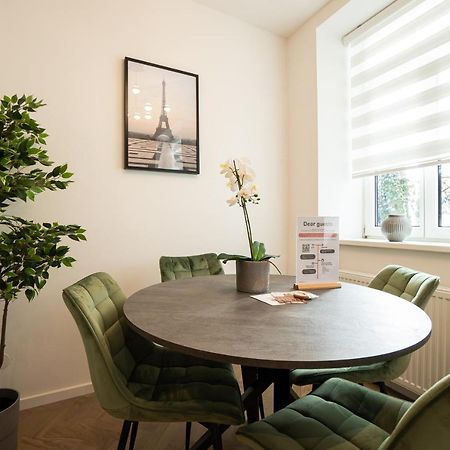 Brand-New Apartment In The 17Th District Of Wien Ngoại thất bức ảnh