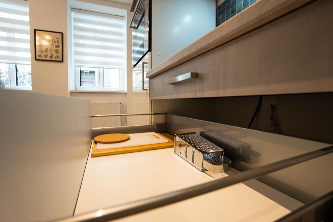 Brand-New Apartment In The 17Th District Of Wien Ngoại thất bức ảnh