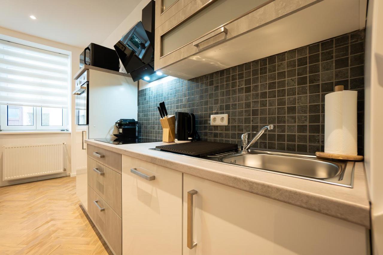 Brand-New Apartment In The 17Th District Of Wien Ngoại thất bức ảnh