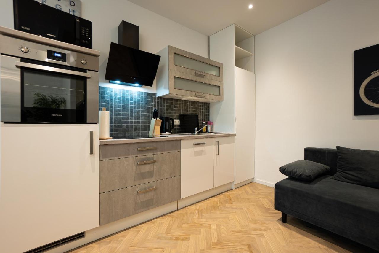 Brand-New Apartment In The 17Th District Of Wien Ngoại thất bức ảnh
